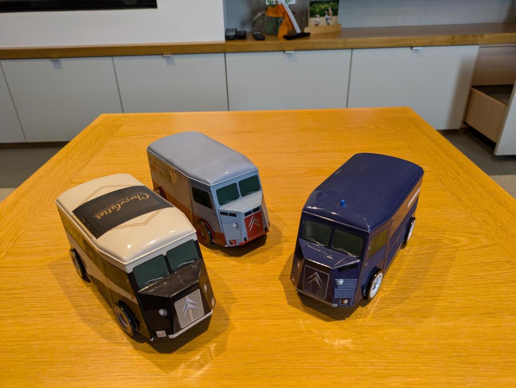 Citroën Hy model 1:21, Hobby & Loisirs créatifs, Enlèvement ou Envoi, Comme neuf, Voiture