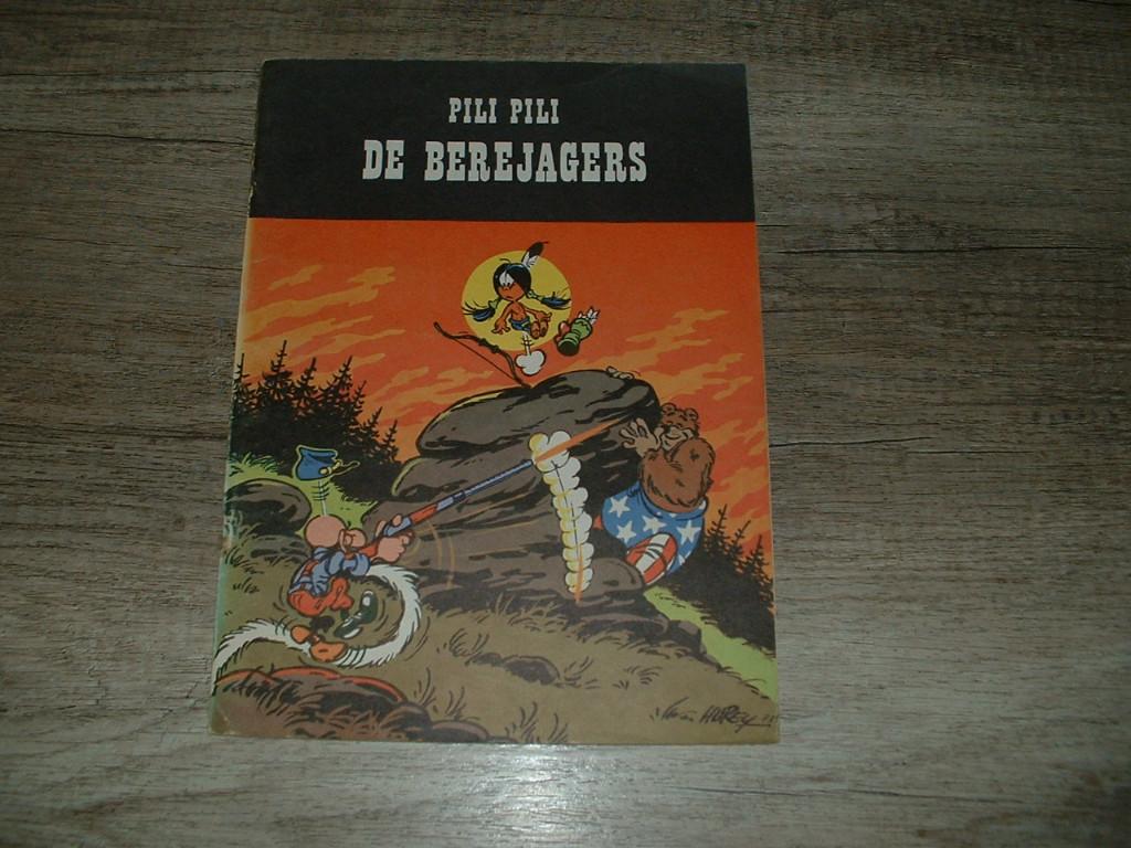 strips pili pili 1e druk het volk uitgave, Meerdere stripboeken, Ophalen of Verzenden, Hurey