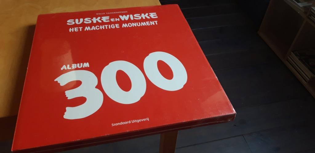 Suske & Wiske : Het machtige monument luxe uitgave, Eén stripboek, Ophalen, Nieuw