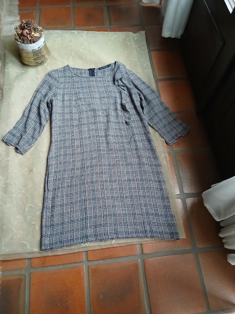 Riverwoods kleedje maat 38 - mag weg, Kleding | Dames, Jurken, Maat 38/40 (M), Ophalen of Verzenden