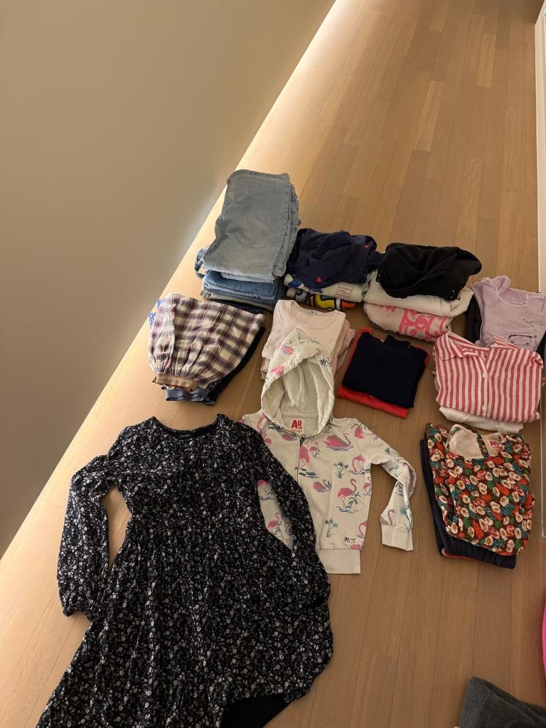 Doos met kinderkledij maat 8 met o.a merkkleding, Ophalen, Overige typen, Meisje, AO76 American Outfitters