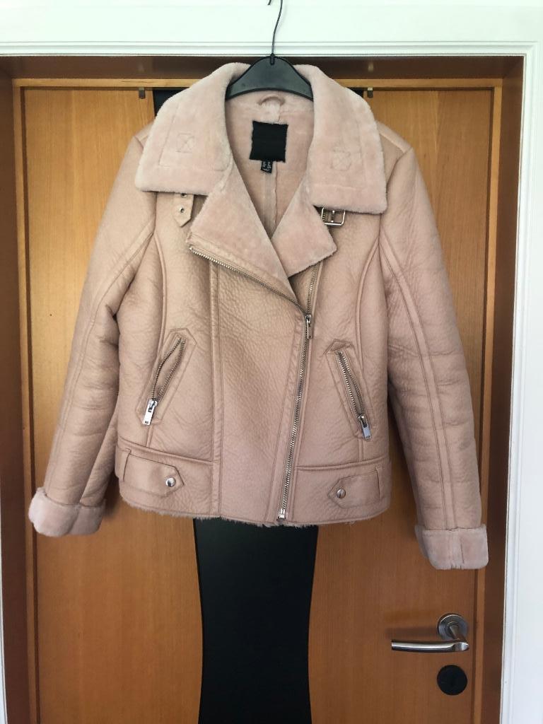 Warme lichtroze winterjas met bont maat 44, Taille 42/44 (L), Enlèvement ou Envoi, Comme neuf, Rose