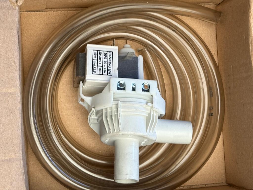 Pompe électrique 220v. 30w, Ophalen, Nieuw, Elektrisch