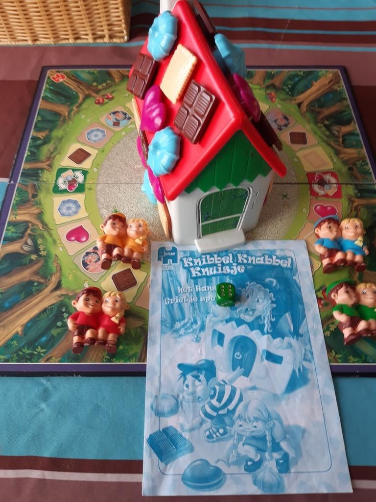 Knibbel knabbel knuisje, Hobby en Vrije tijd, Gezelschapsspellen | Bordspellen, Een of twee spelers, Ophalen, Gebruikt, Jumbo