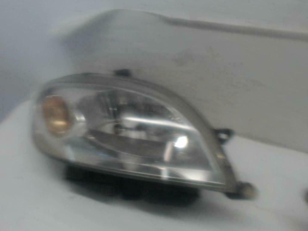 optique de  phare  avant  gauche citroen saxo, Enlèvement, Citroën