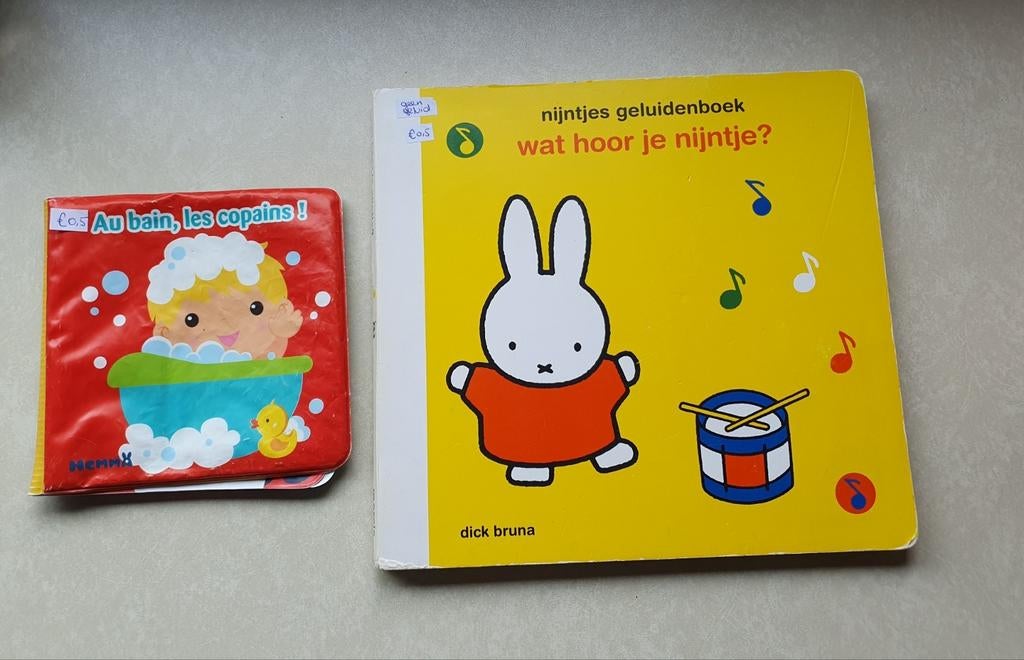 (Bad)boeken met thema nijntje (NL) en in bad gaan (FR), Enlèvement ou Envoi, Utilisé, Livre à déplier, à toucher ou à découvrir