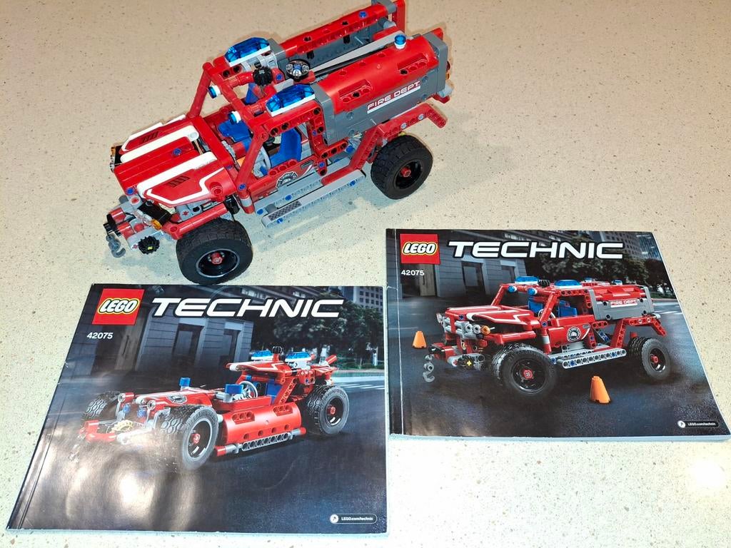 Lego technic 42075 brandweervoertuig, Ophalen of Verzenden, Zo goed als nieuw, Complete set, Lego