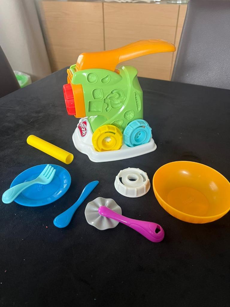 Play-Doh "la fabrique à pâtes", Kinderen en Baby's, Speelgoed | Educatief en Creatief, Gebruikt, Ophalen