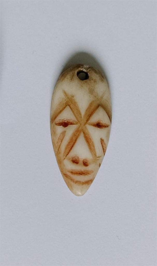 Amulette artisanale du Congo, Antiquités & Art, Art | Sculptures & Bois, Envoi