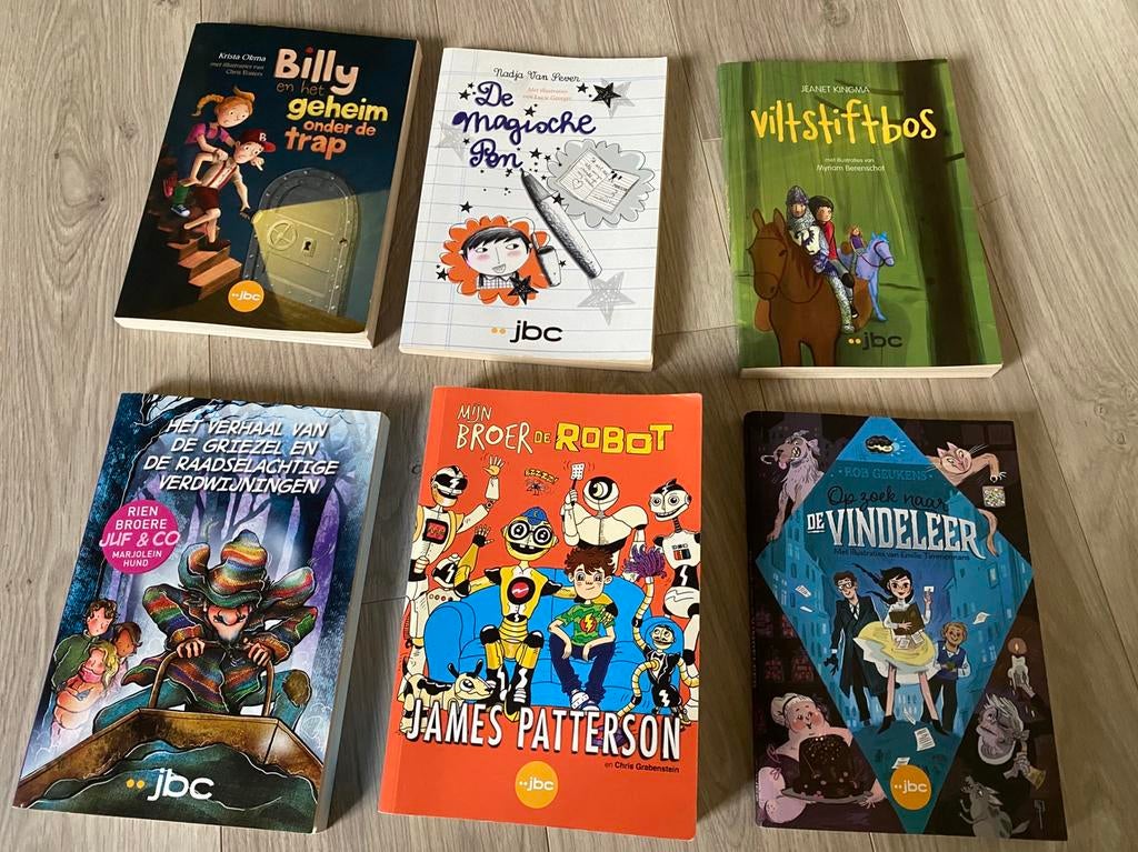 6 boeken leeftijd 7 tot 11 jaar, Ophalen, Zo goed als nieuw