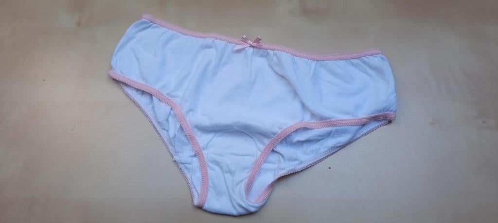 Pakket van 10 meisjesslipjes Primark - maat 152, Nacht- of Onderkleding, Meisje, Nieuw, Ophalen of Verzenden