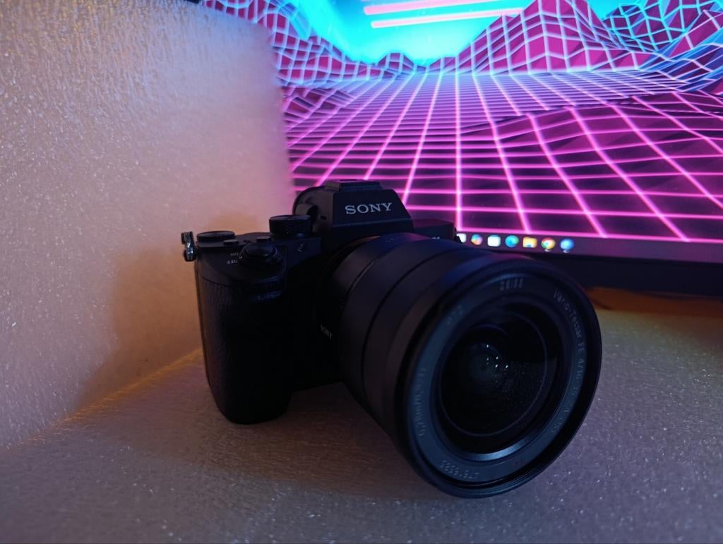 Foto camera Sony A7 III met lens FE16-35mm, Audio, Tv en Foto, Fotocamera's Digitaal, Ophalen, Zo goed als nieuw, Sony