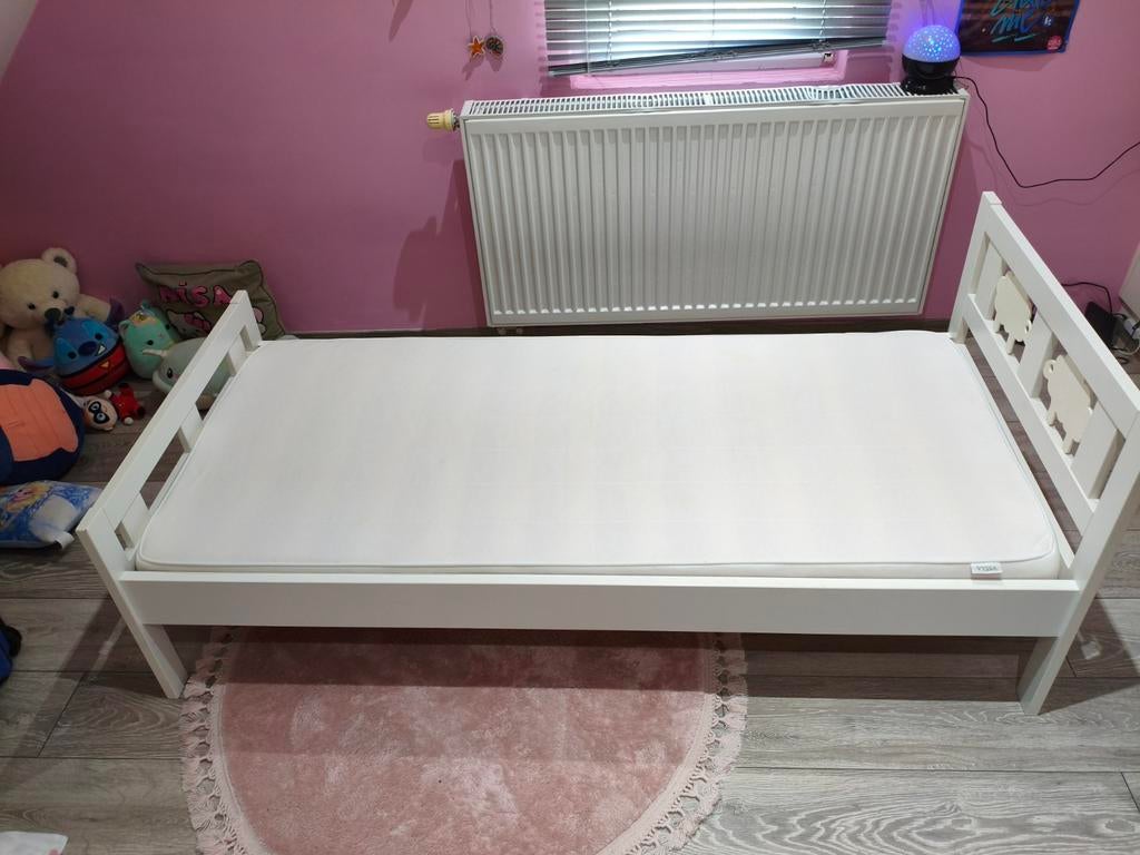 Kleuterbed met matras in goede staat, Enlèvement, Matelas