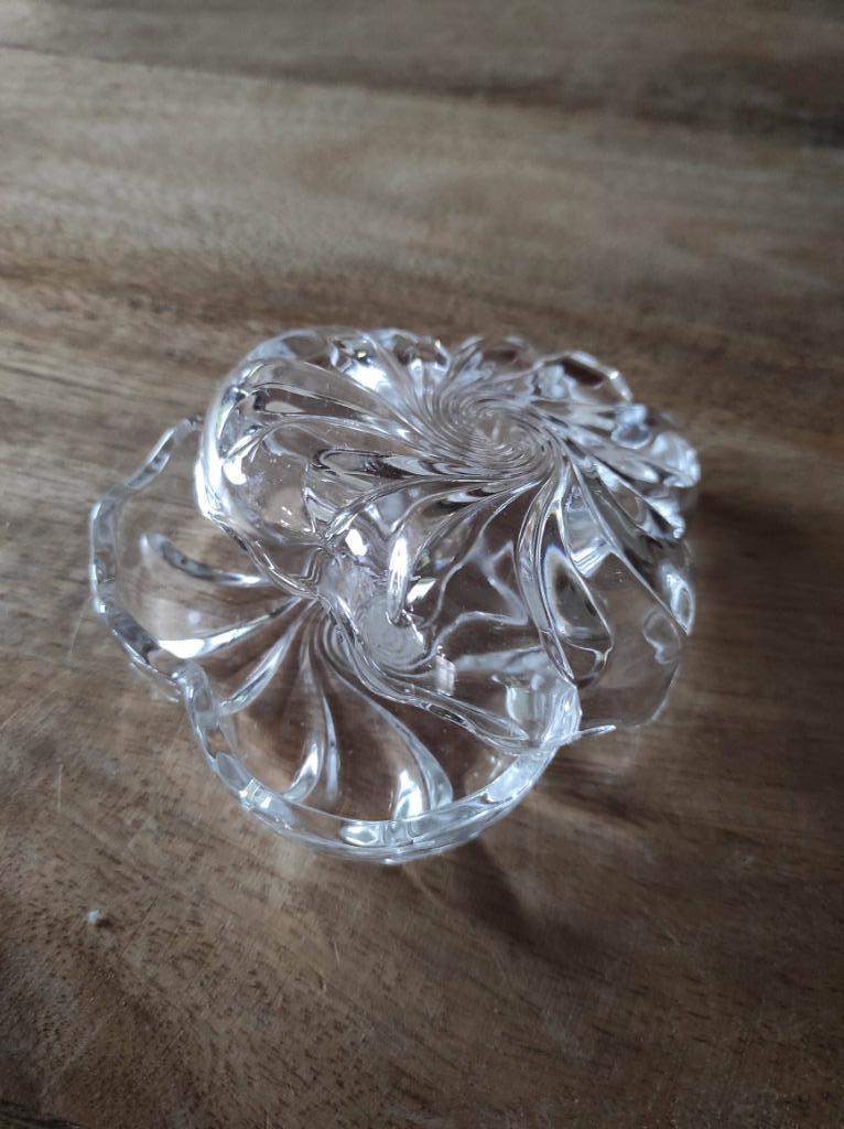 vintage glazen doosje, Ophalen of Verzenden, Zo goed als nieuw, Glas