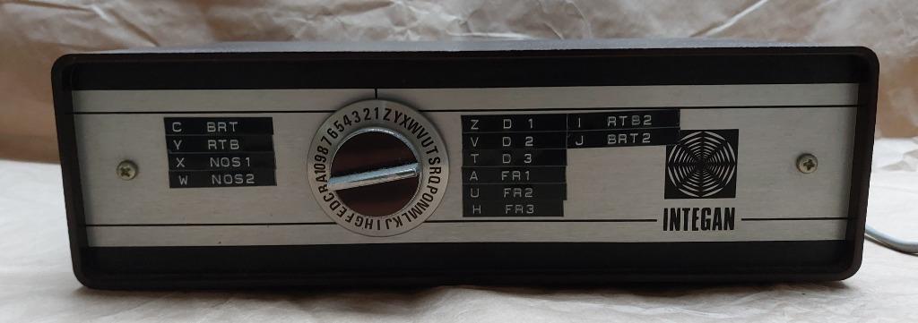 INTEGAN DECODER, Audio, Tv en Foto, Vintage Televisies, Ophalen of Verzenden, Gebruikt