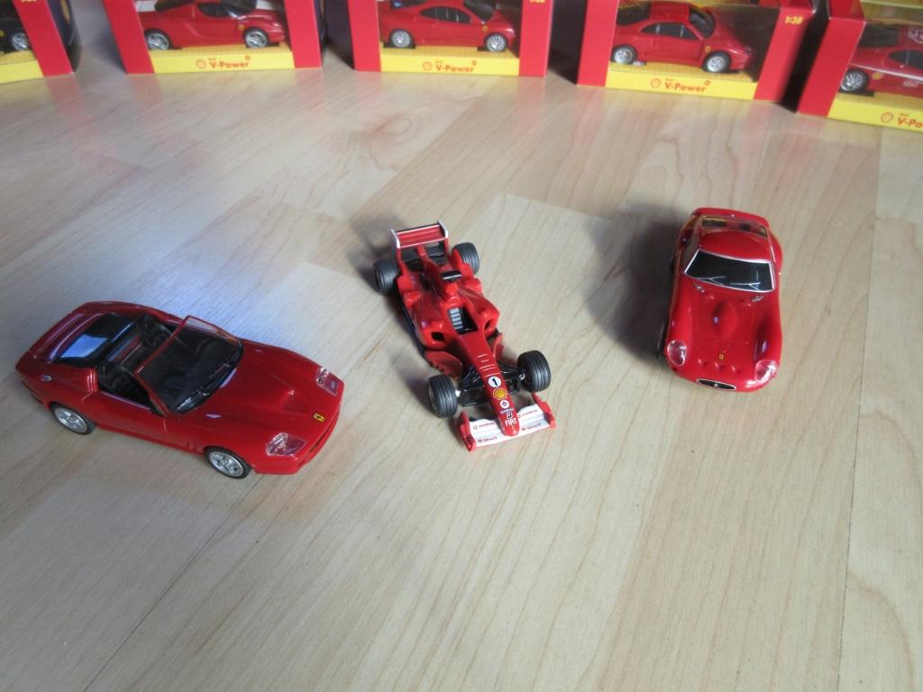 Ferrari speelgoedautotjes, Ophalen, Nieuw