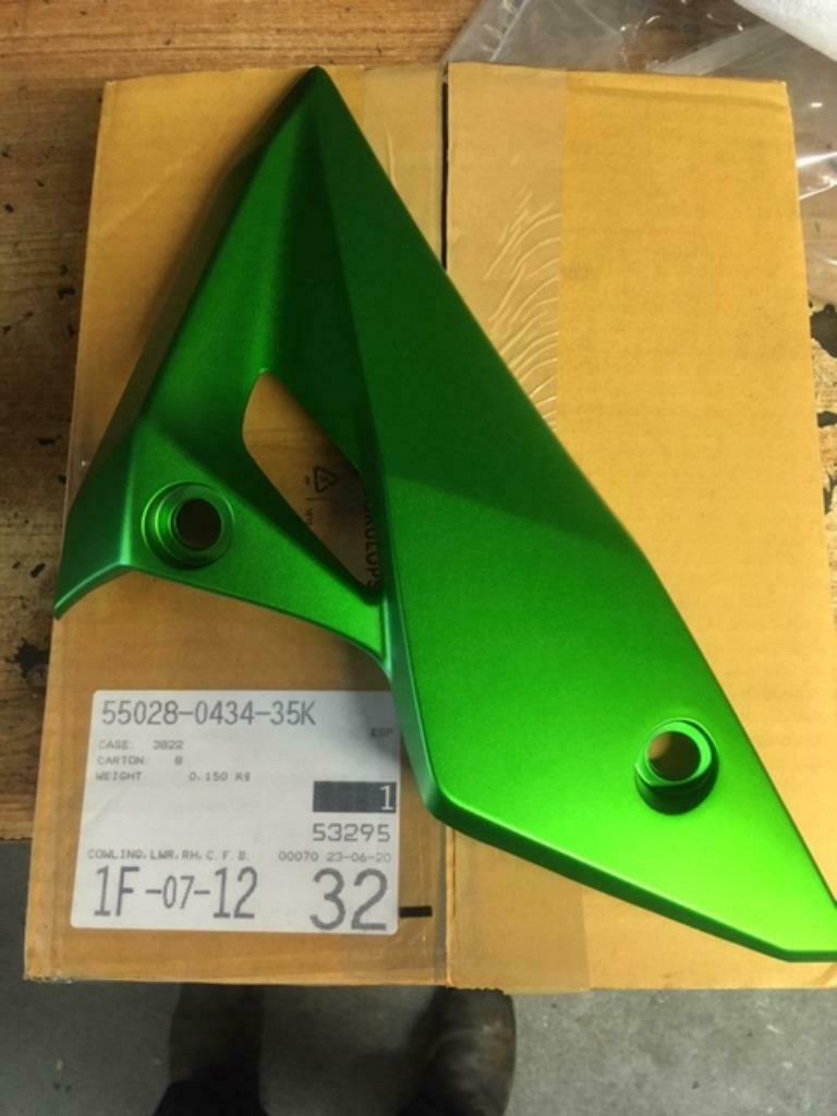 kont+voorspatbord+kopkuip kawasaki z800, Enlèvement ou Envoi, Utilisé