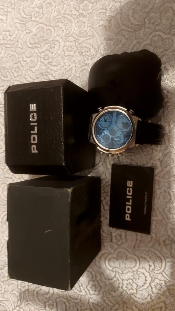 Nouvelle montre POLICE pour homme., Bijoux, Sacs & Beauté, Montres | Hommes, Enlèvement ou Envoi, Neuf