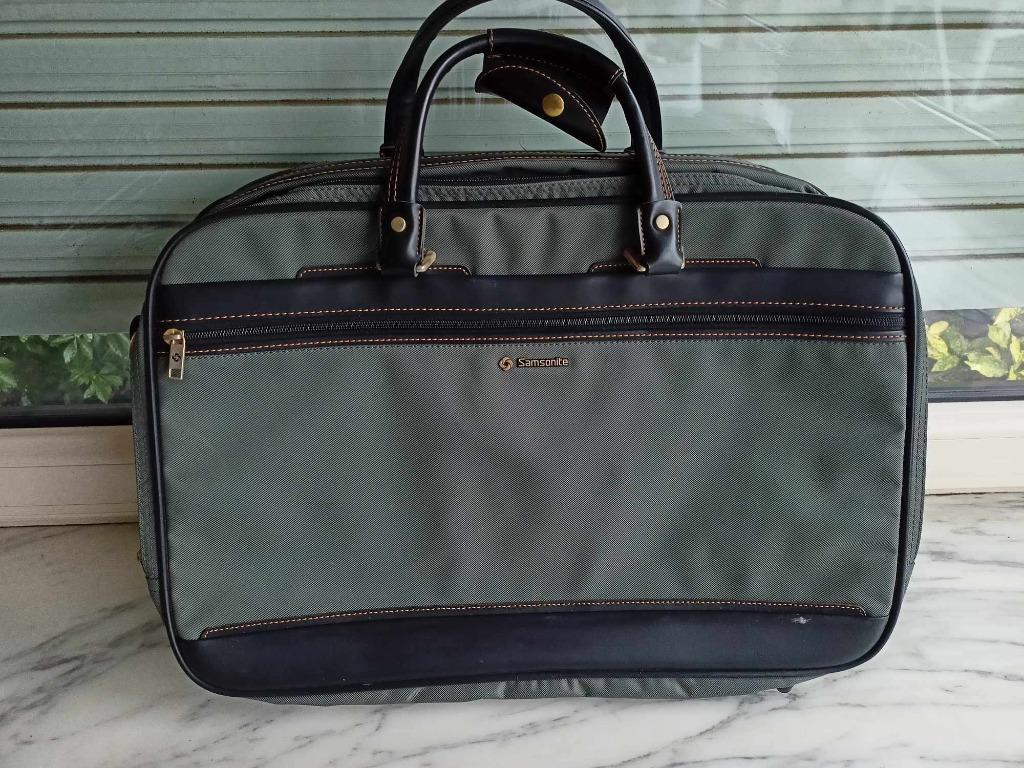 Reistas Samsonite met draagriem, 40 tot 60 cm, Gebruikt, 20 tot 30 cm, Ophalen of Verzenden