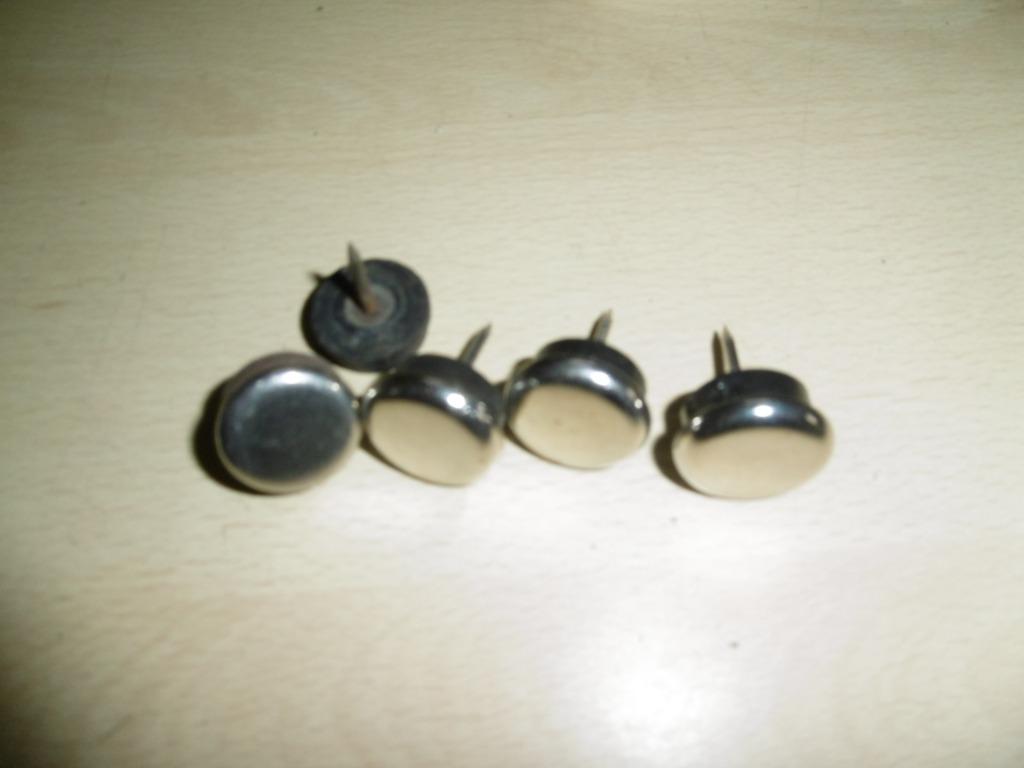 afdek nagels nieuw 4 stuks, Antiek en Kunst, Curiosa en Brocante, Ophalen of Verzenden