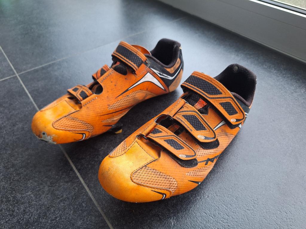 Chaussures de vélo Northwave taille 43 SPD-SL, Enlèvement ou Envoi, M, Utilisé, Chaussures