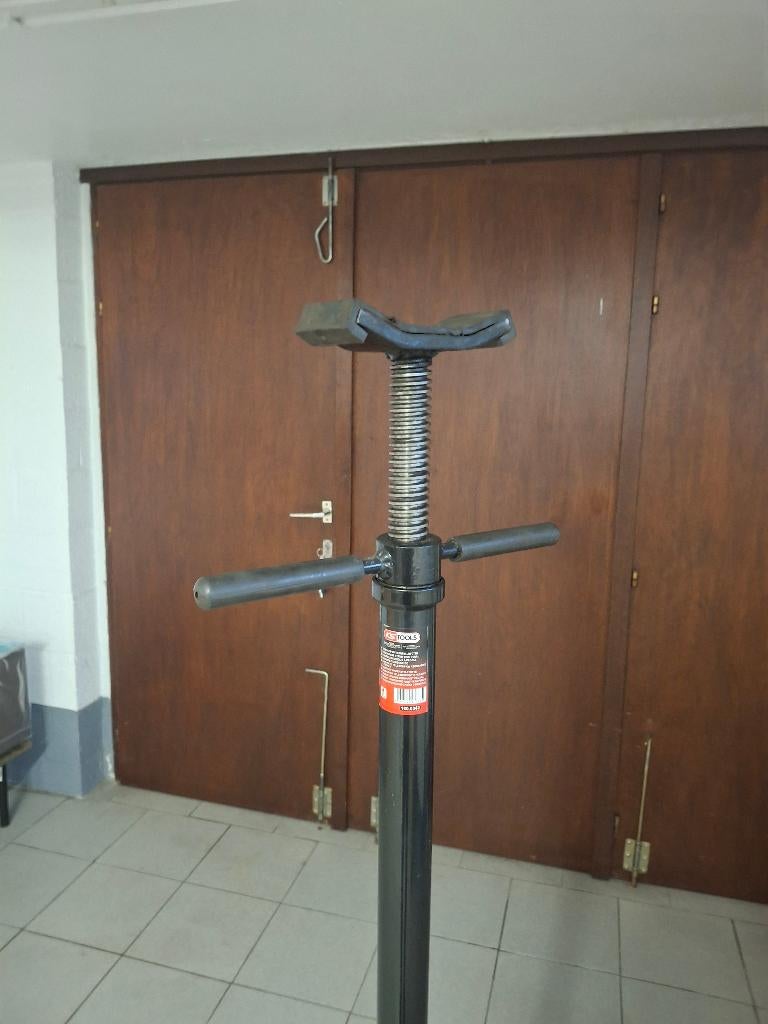 ETAI garage