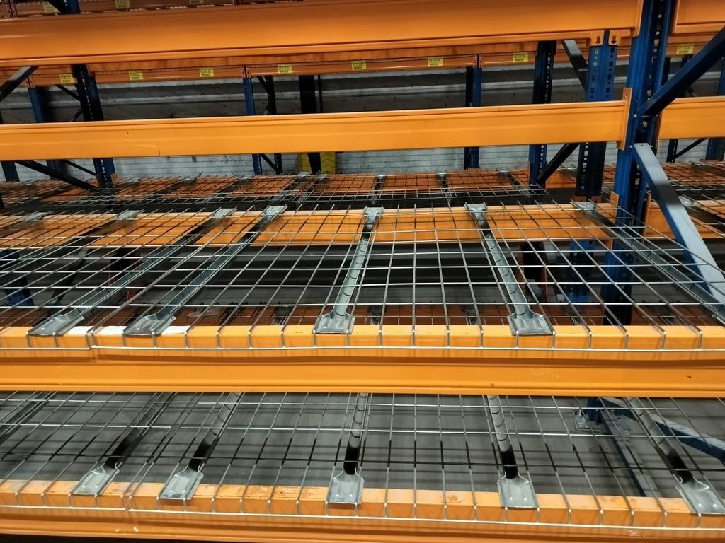 Grilles plancher pour racks à palettes, Enlèvement
