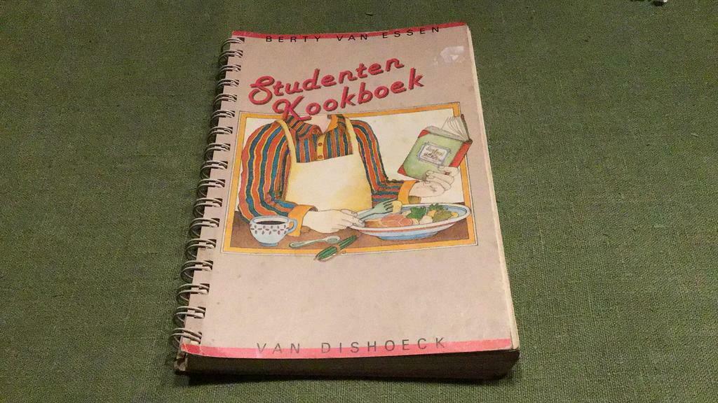 Livre de cuisine étudiant (m), Enlèvement ou Envoi, Europe, Plat principal