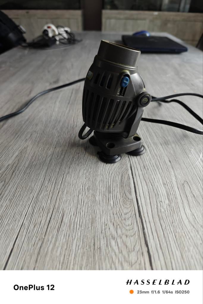 oase Wave Maker 5000 l/h, Ophalen, Gebruikt