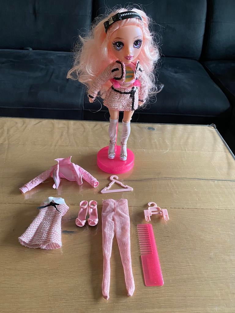 Rainbow high pop bella parker limited edition, Enlèvement, Comme neuf
