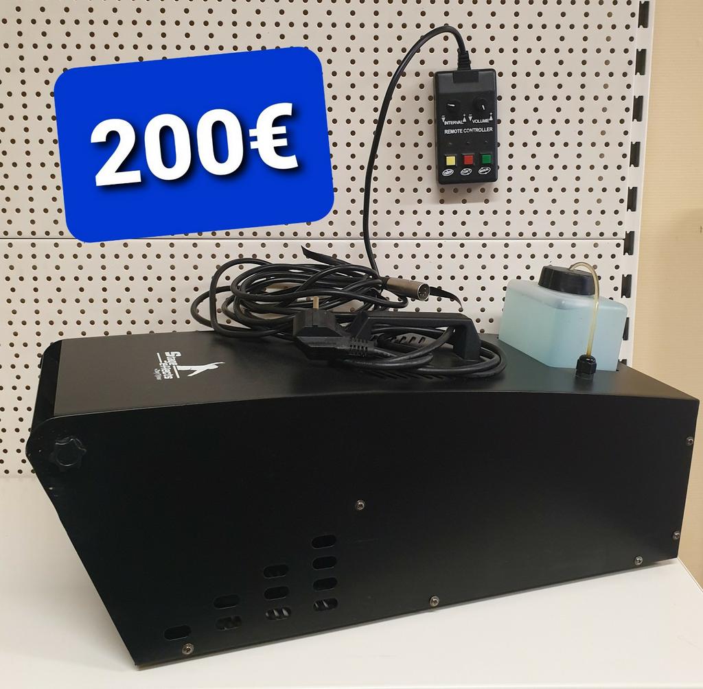 Rookgenerator met afstandsbediening, Ophalen, Gebruikt