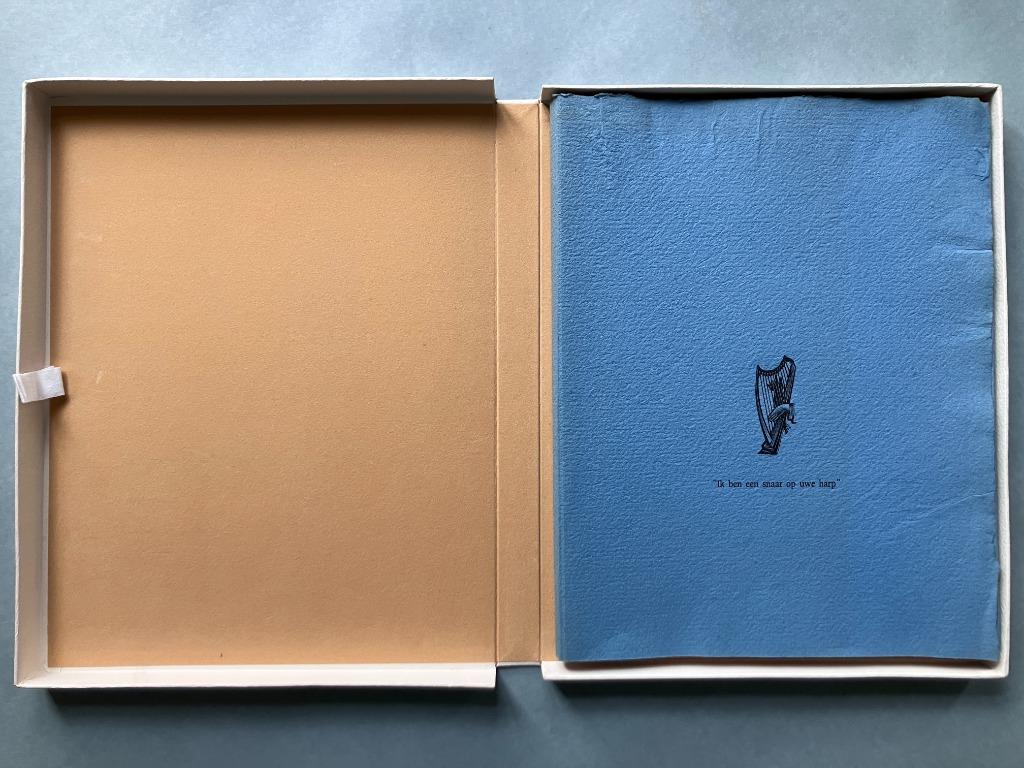 "Ik ben een snaar op uwe harp" Kunstkring 't Getij, 1972, Antiek en Kunst, Ophalen of Verzenden