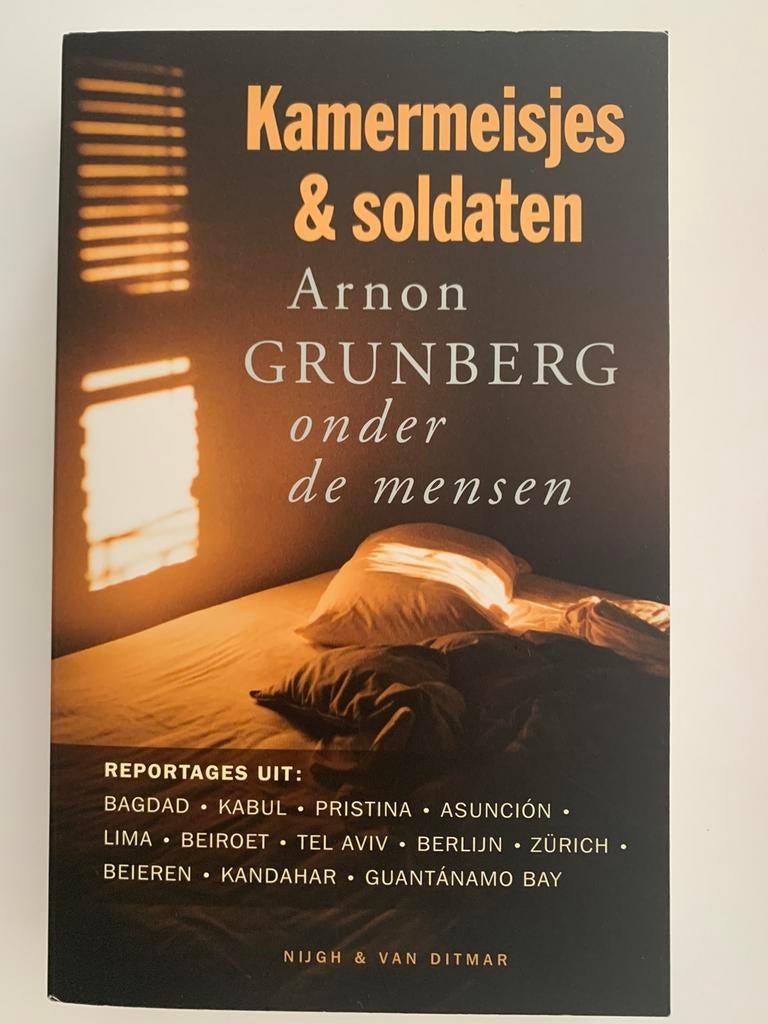 Arnon Grunberg - Kamermeisjes en soldaten, Enlèvement ou Envoi, Comme neuf, Arnon Grunberg