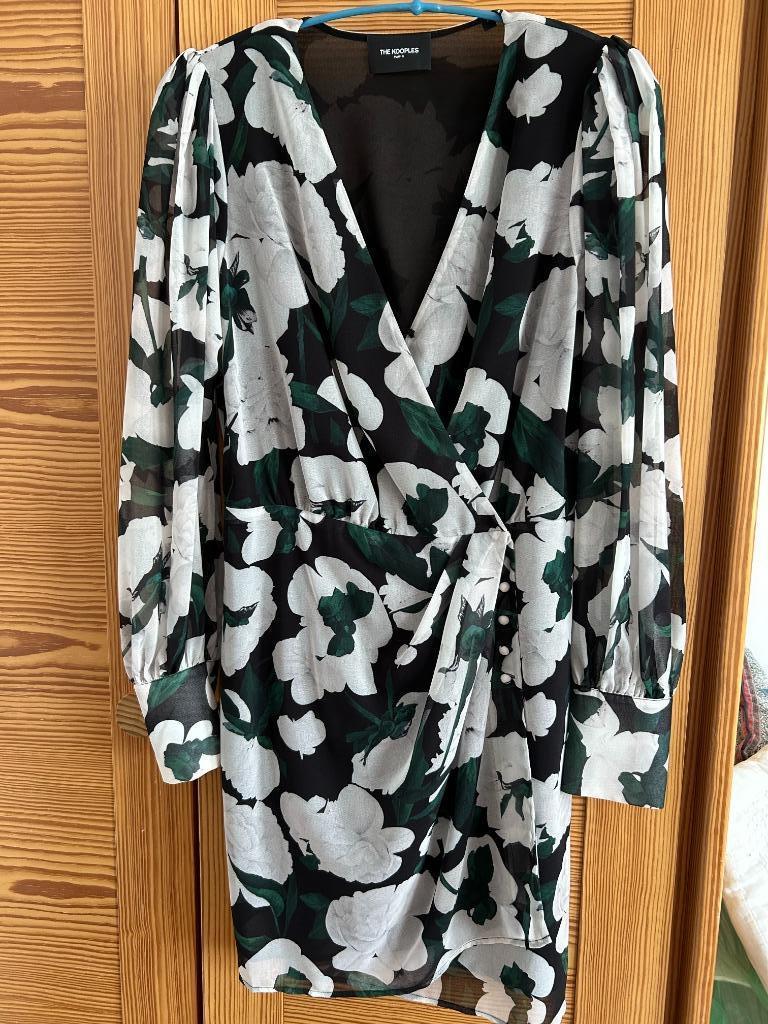 Kooples Robe portefeuille 38/40 ( The Kooples )en voile, Taille 38/40 (M), Enlèvement ou Envoi, Autres couleurs, Au-dessus du genou