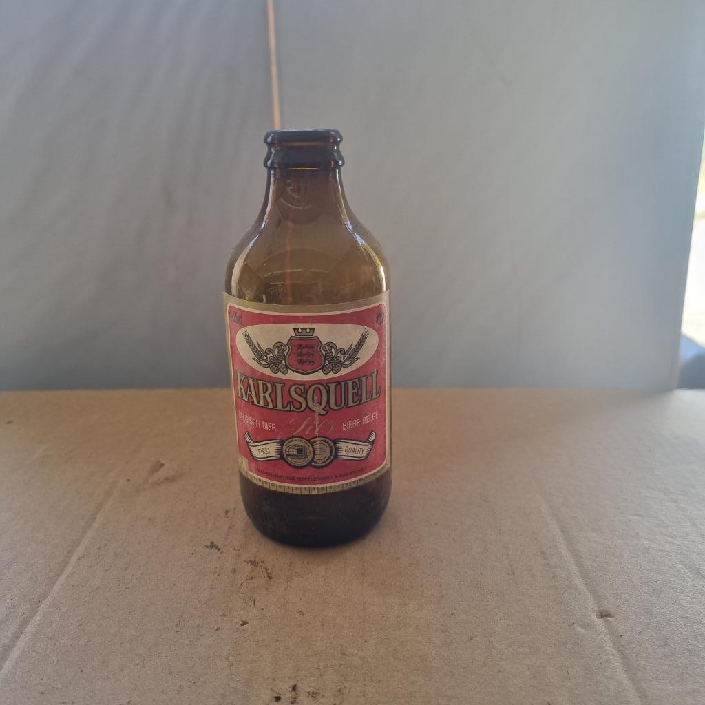 Bouteille de bière Karlsquell Pils (modèle 2), Verzamelen, Biermerken, Ophalen of Verzenden, Gebruikt, Flesje(s), Overige merken