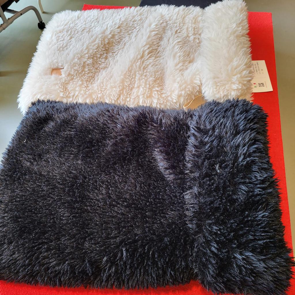 Slaapzak hond of kat Baubarú, grijs en crème, 75cmx55 NIEUW, Animaux & Accessoires, Paniers pour chiens, Enlèvement ou Envoi, Neuf