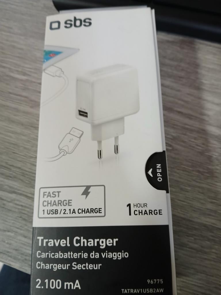 Chargeur secteur universel, Ophalen of Verzenden