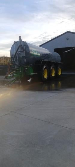 te koop dezwaef mesttank, Zakelijke goederen, Ophalen of Verzenden, Akkerbouw, Transport