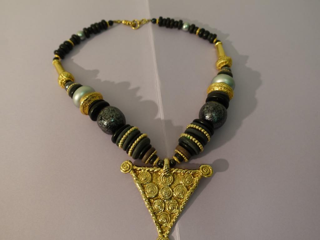 bijoux MVK Marie Victoire Kamer, Enlèvement, Collier