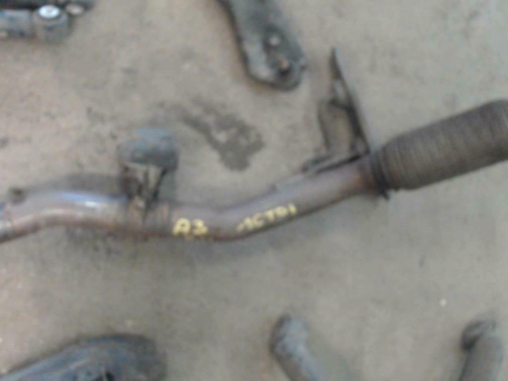 tube echappement  avant  audi A3 8 v 1.6TDI 77kw, Enlèvement, Audi