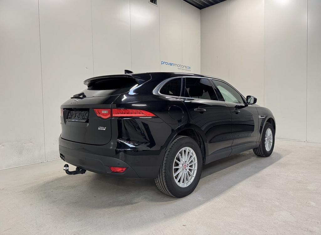Jaguar F-Pace 2.0d AWD Autom. - GPS - Pano - Topstaat!, 139 g/km, 4 cilinders, Zwart, 5 deurs