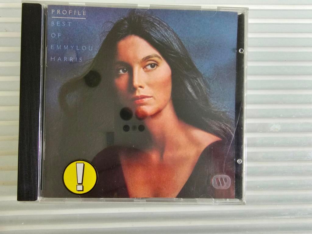 CD THE BEST OF EMMYLOU HARRIS, Enlèvement ou Envoi, Comme neuf