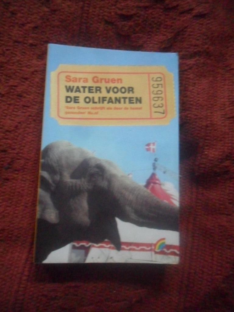Water voor de olifanten, Nederland, Ophalen, Gelezen, Sara Gruen