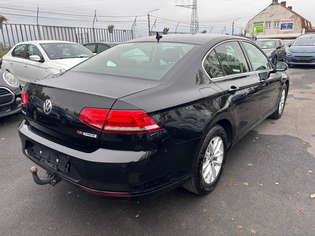 VW PASSAT DIESEL 1.6 EU 6b, Auto's, Stof, 4 cilinders, Zwart, Bedrijf