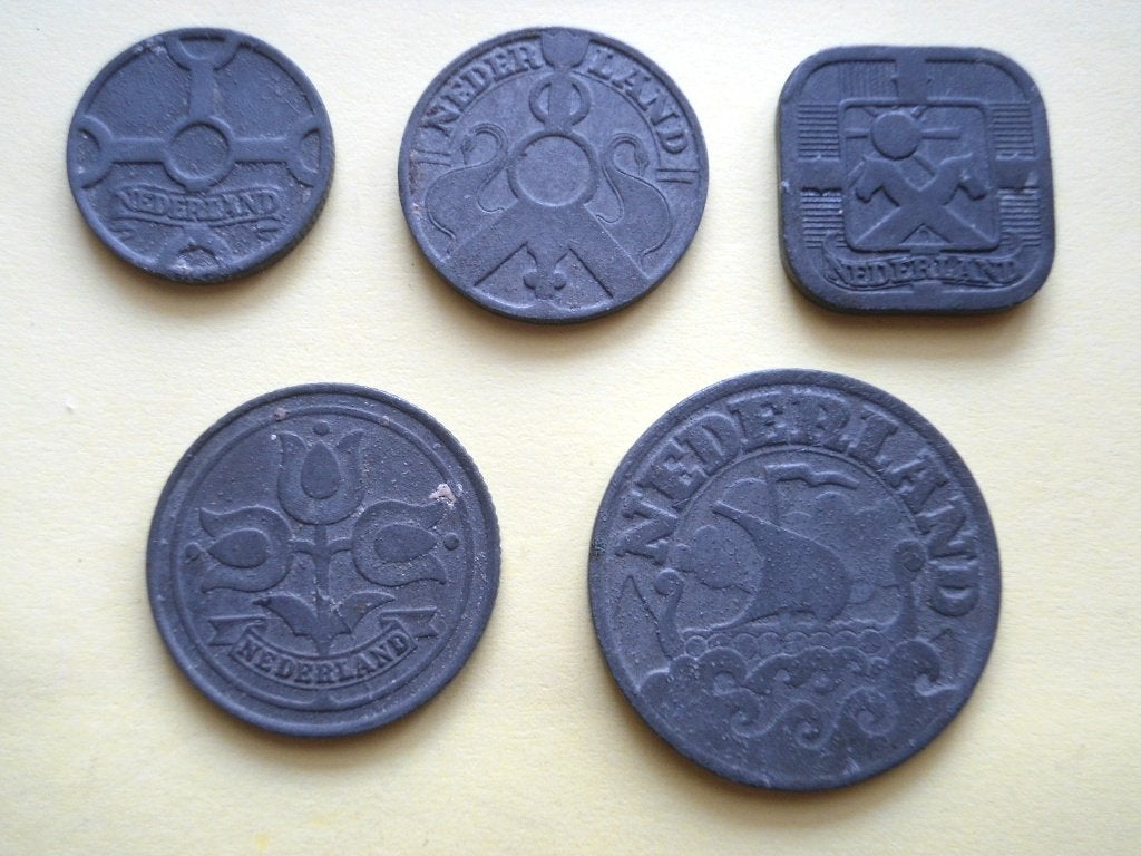 Setje zinken oorlogsgeld Nederland., Ophalen, Koningin Wilhelmina, 25 cent, Setje