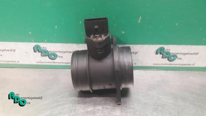 Compteur de masse d'air d'un Volkswagen Polo (Polo 01-), Volkswagen, -, 3 mois de garantie, Utilisé