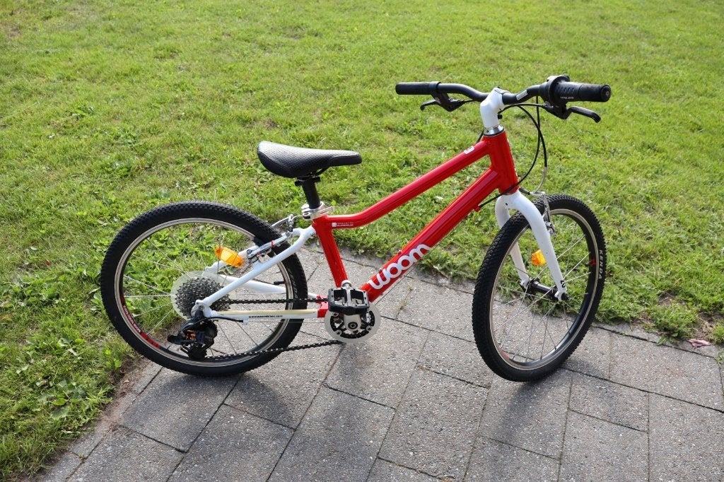 Woom 4 rood, Vélos & Vélomoteurs, Vélos | Vélos pour enfant, Utilisé, 20 pouces ou plus, Frein sur jante, Enlèvement