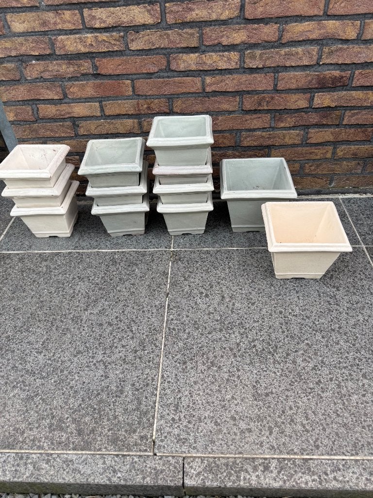 Sierpotten bloempotten cache pot 12 stuks voor 25 €, Enlèvement, Utilisé, Carré, Poterie