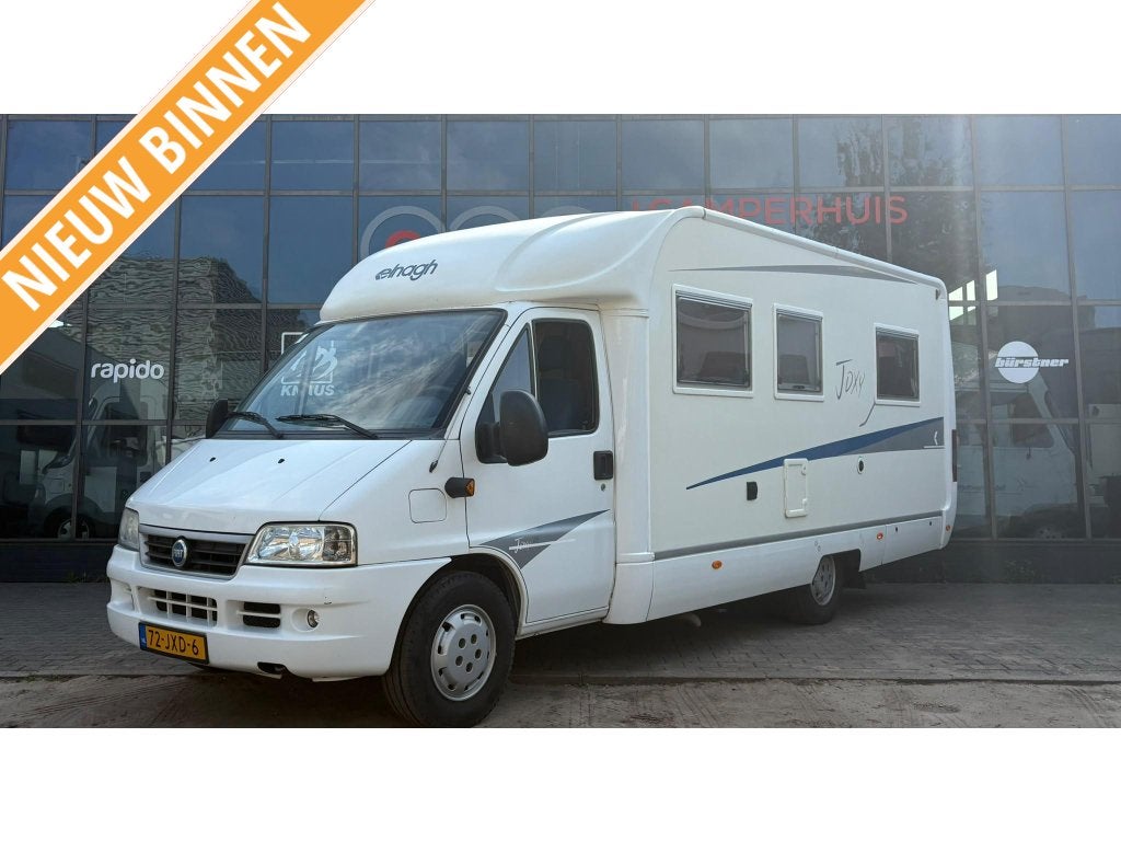 Elnagh Joxy 26 Enkele Bedden,Airco,130PK, Koelkast, Ringverwarming, 6 tot 7 meter, Bedrijf