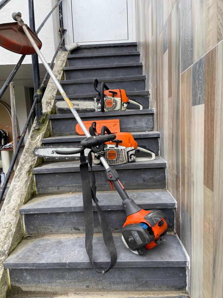 Tronçonneuses STIHL MS 271, MS 240, Jardin & Terrasse, Enlèvement ou Envoi, Comme neuf